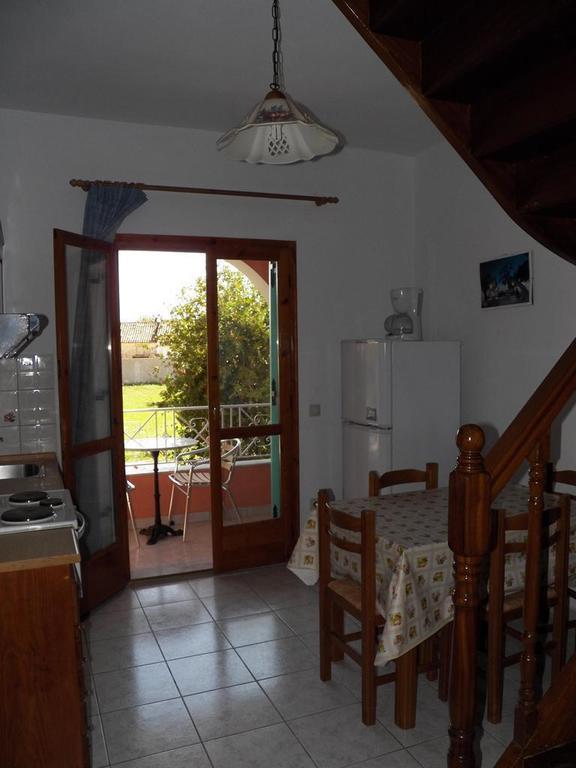 Villa Marina Ypsos Kamer foto