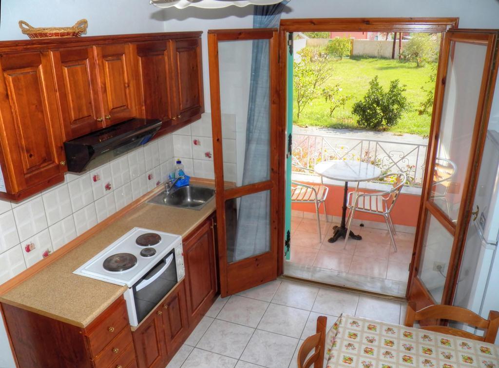 Villa Marina Ypsos Kamer foto